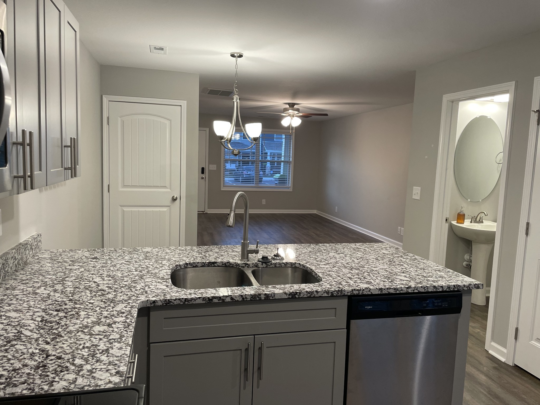 240 Woodland Valley Ln