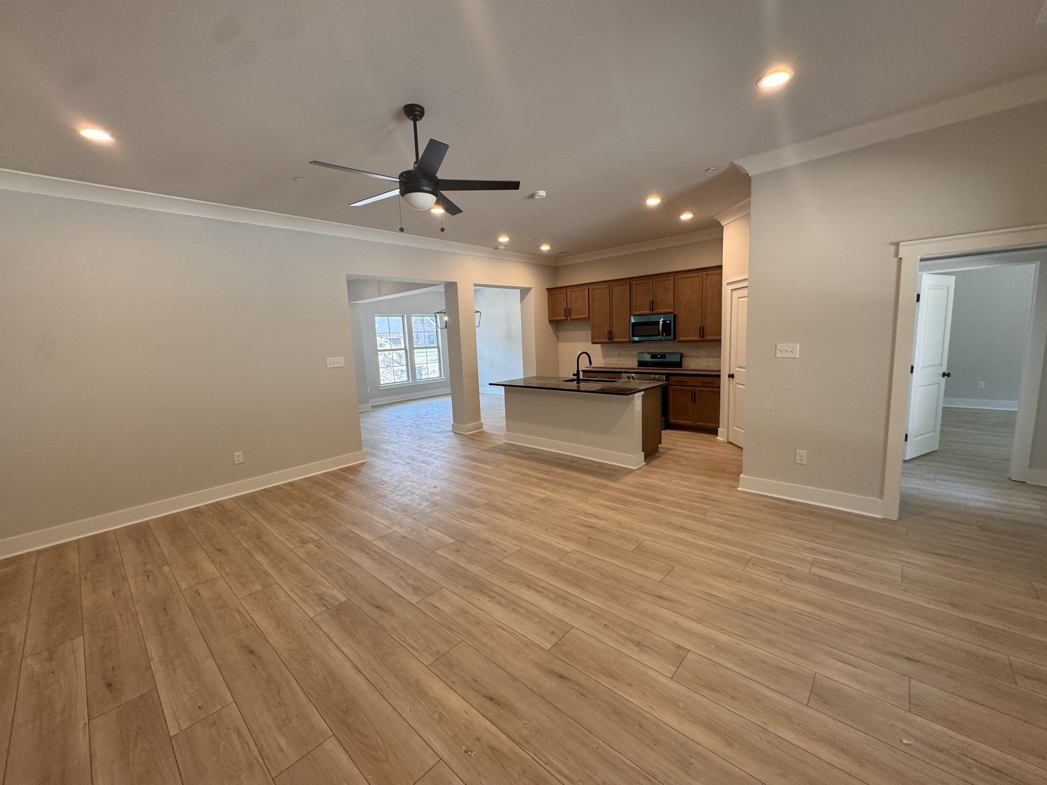 8686 Turnbull Dr