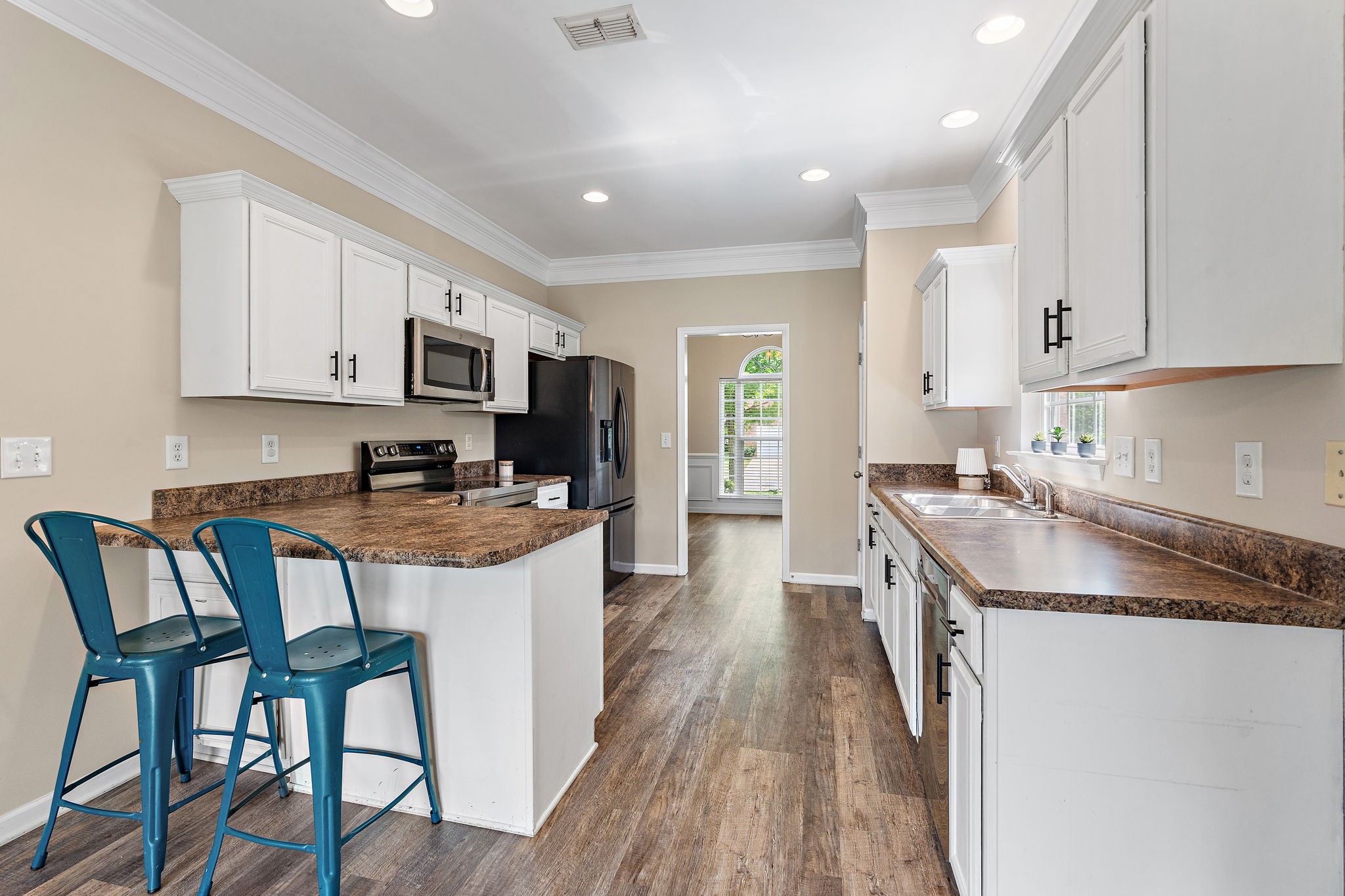 4061 Locerbie Cir
