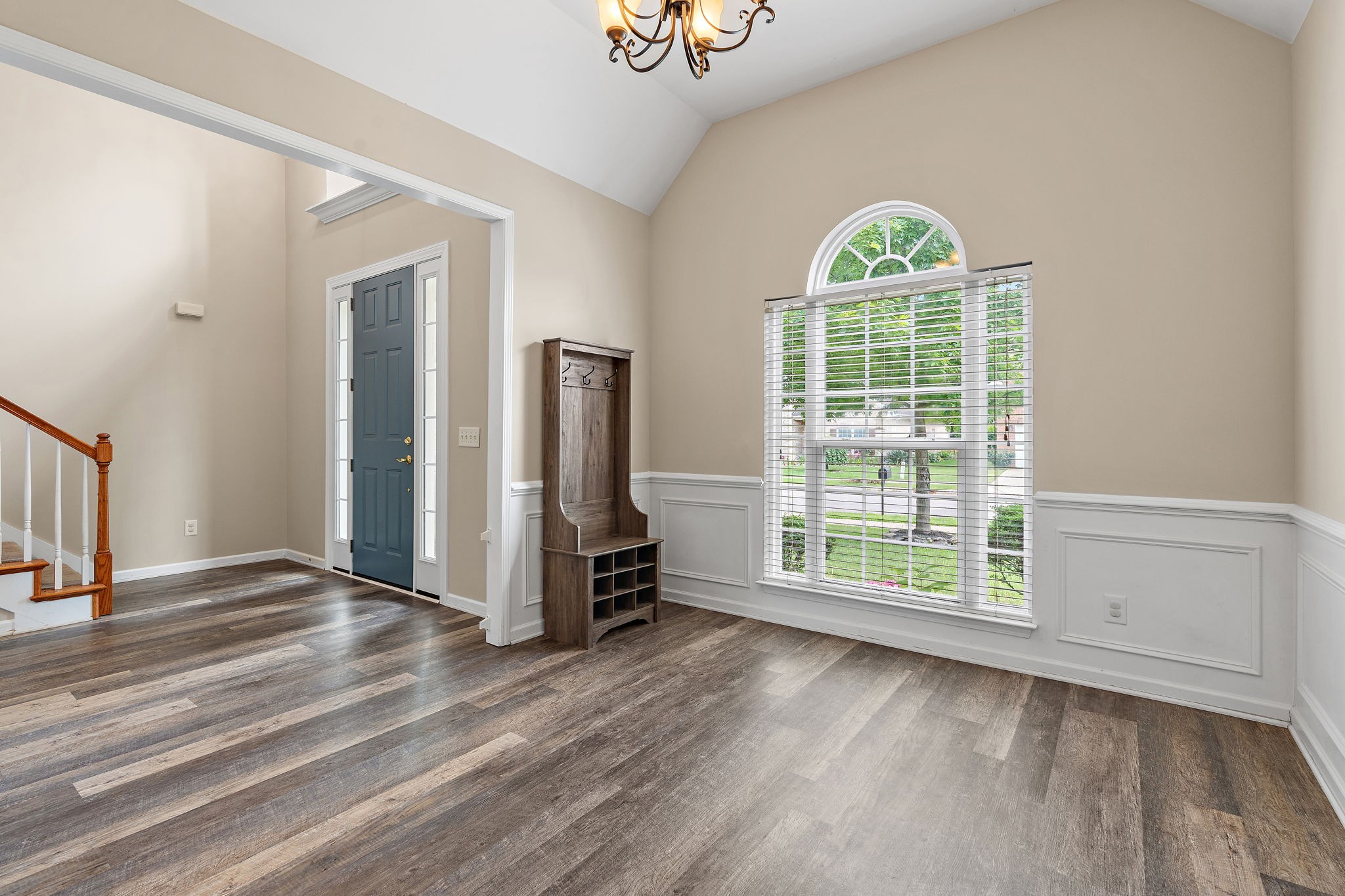 4061 Locerbie Cir
