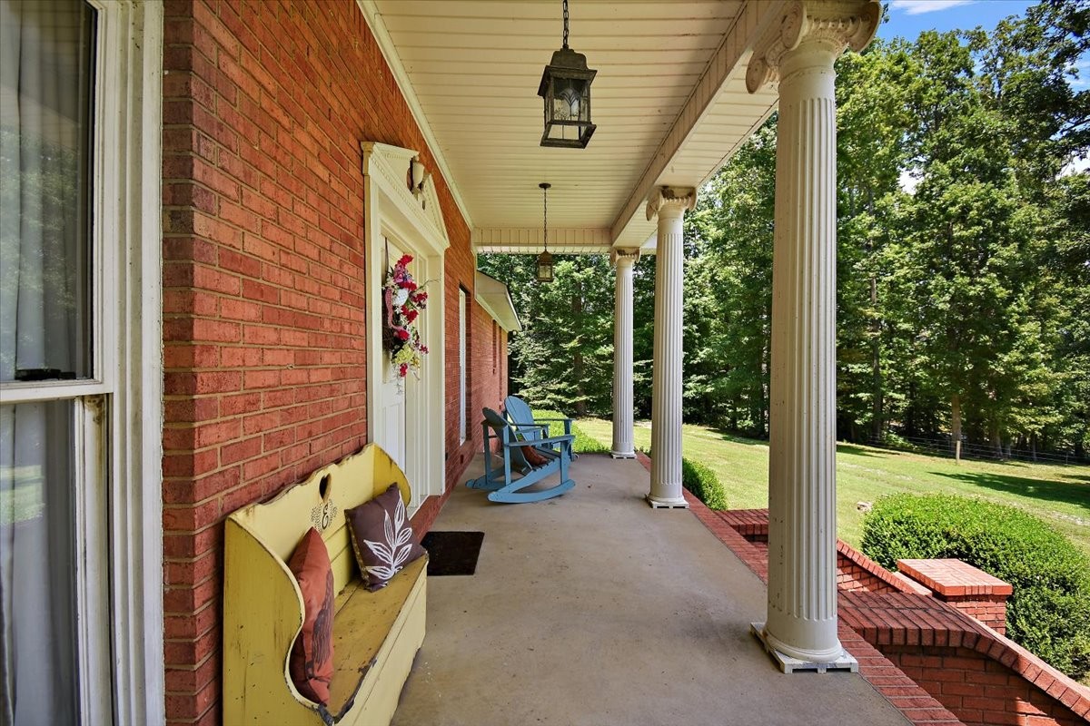 729 Rabbit Trail Rd