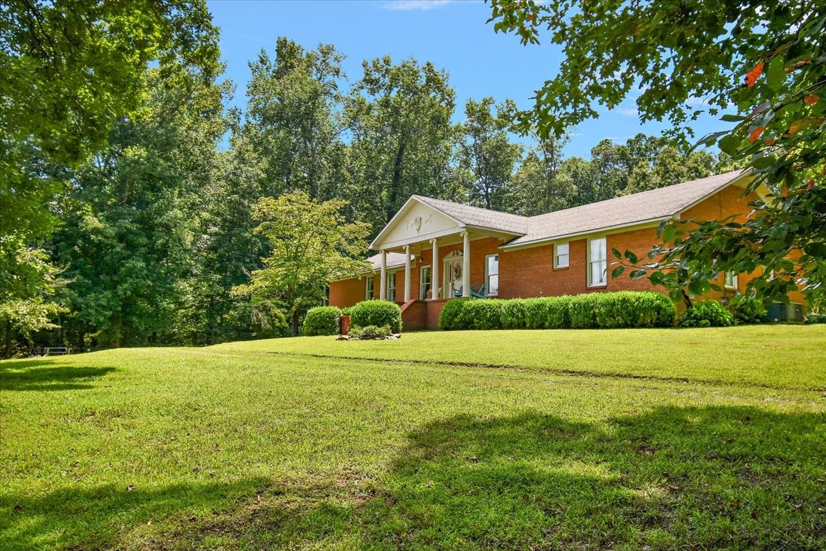 729 Rabbit Trail Rd
