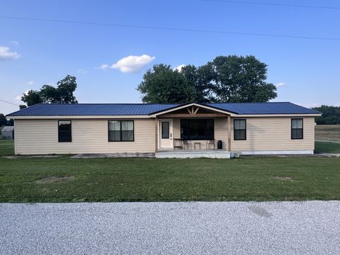 11 Jess Long Ln Hillsboro TN 37342