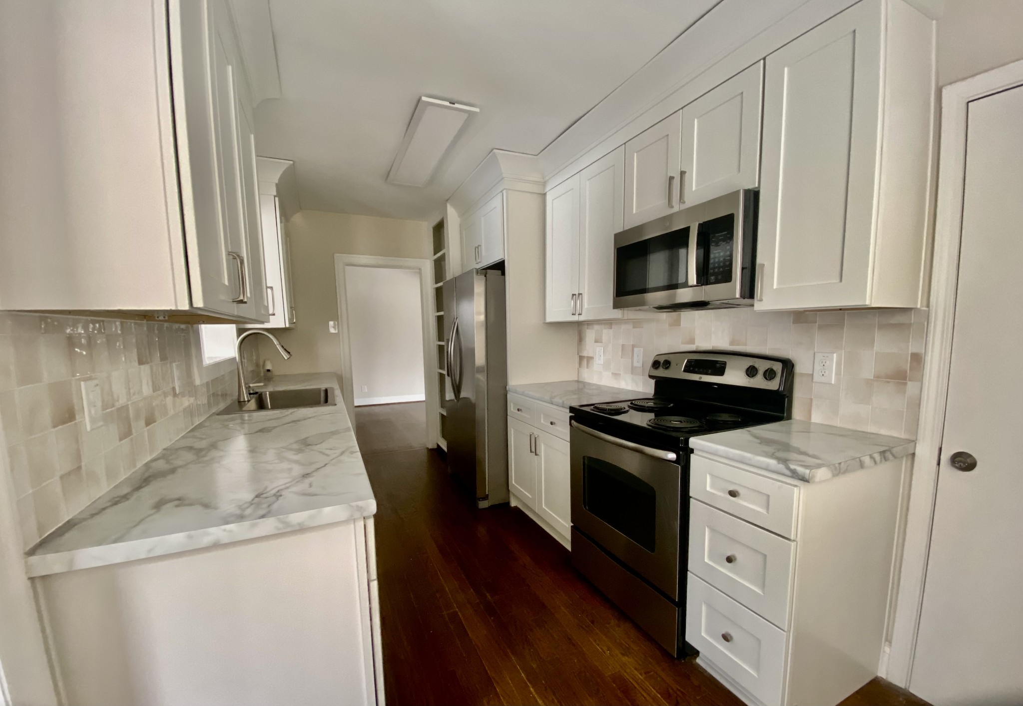 1111 Greenland Ave A