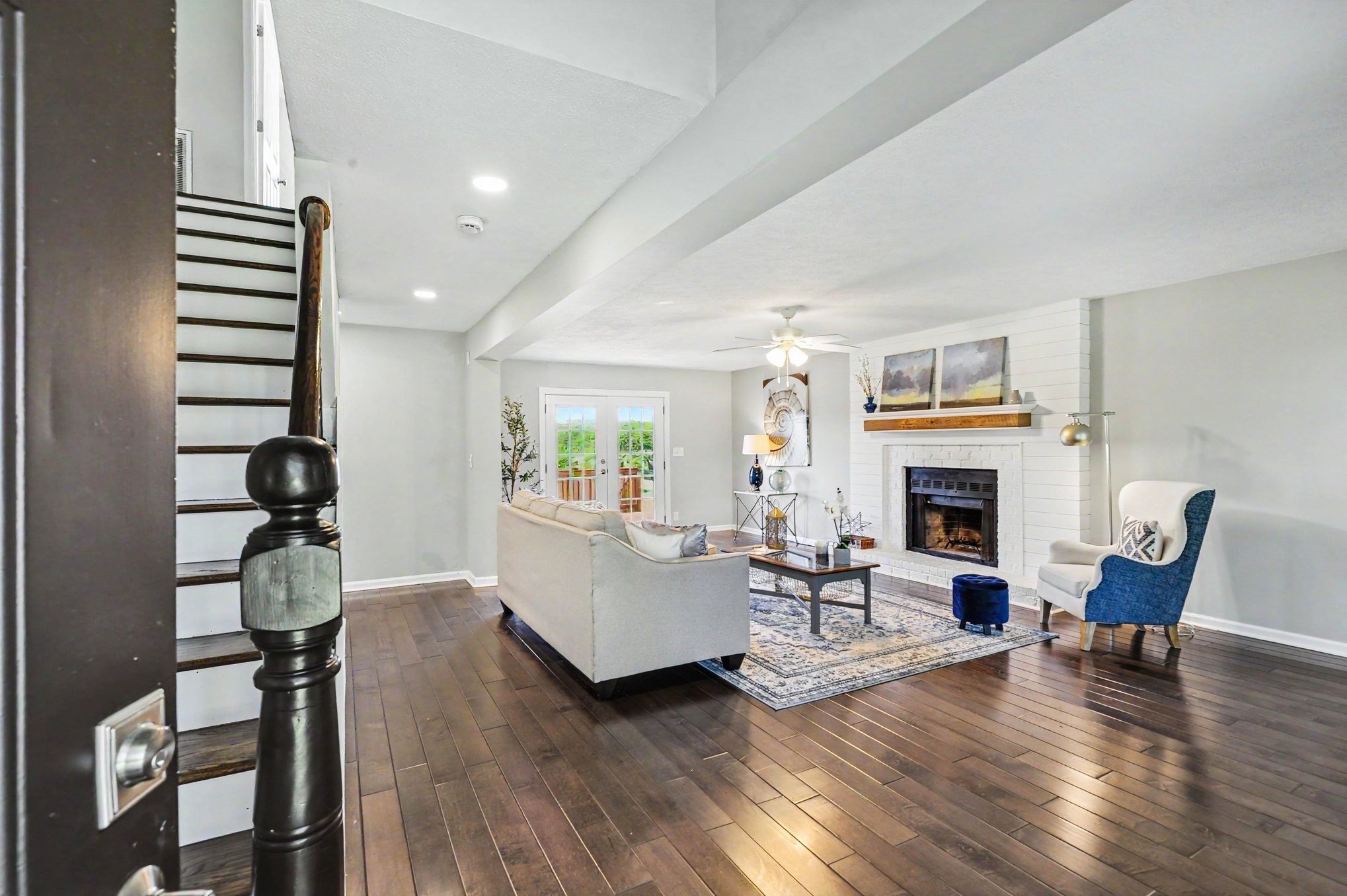 1419 Latimer Ln