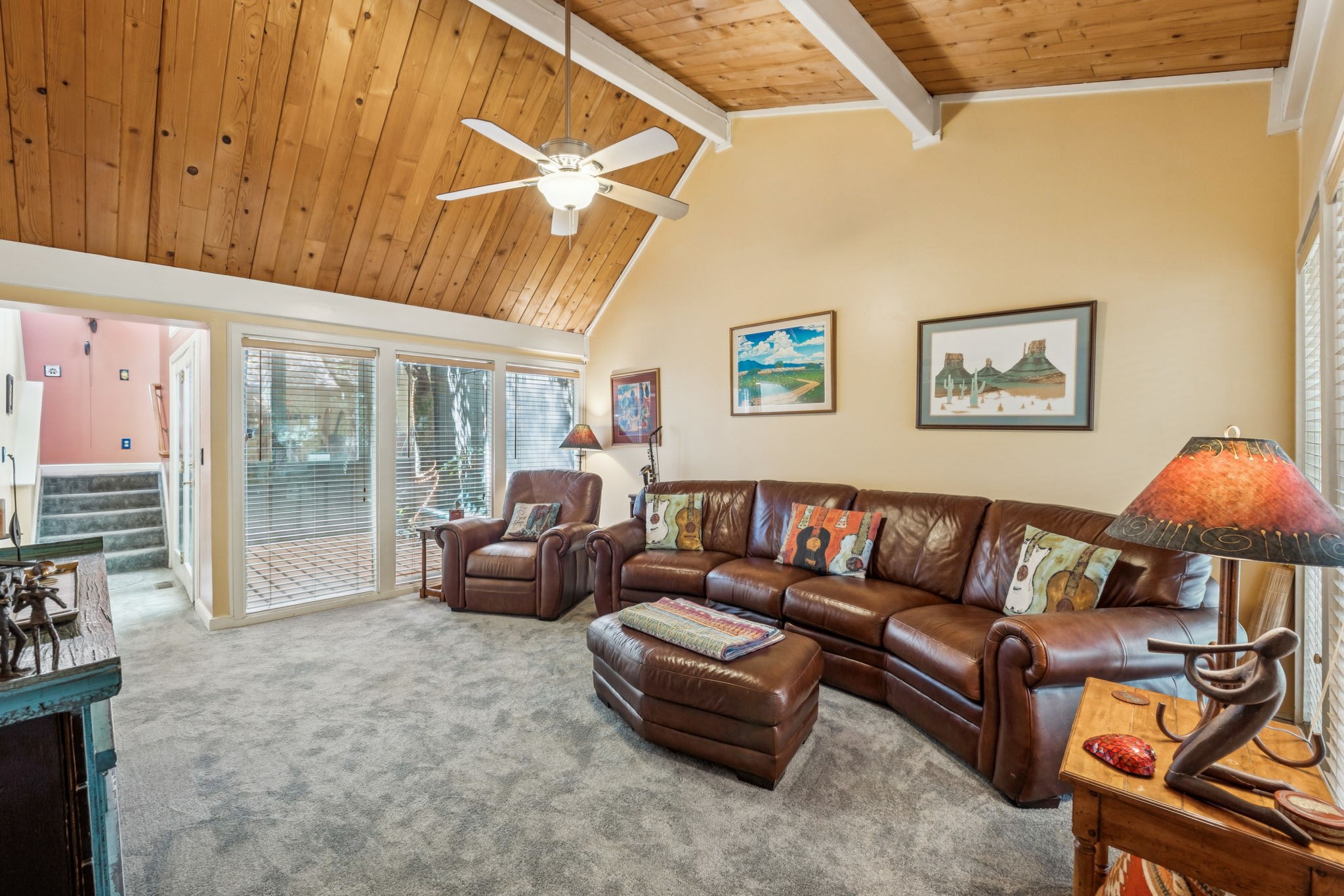 127 Holly Forest