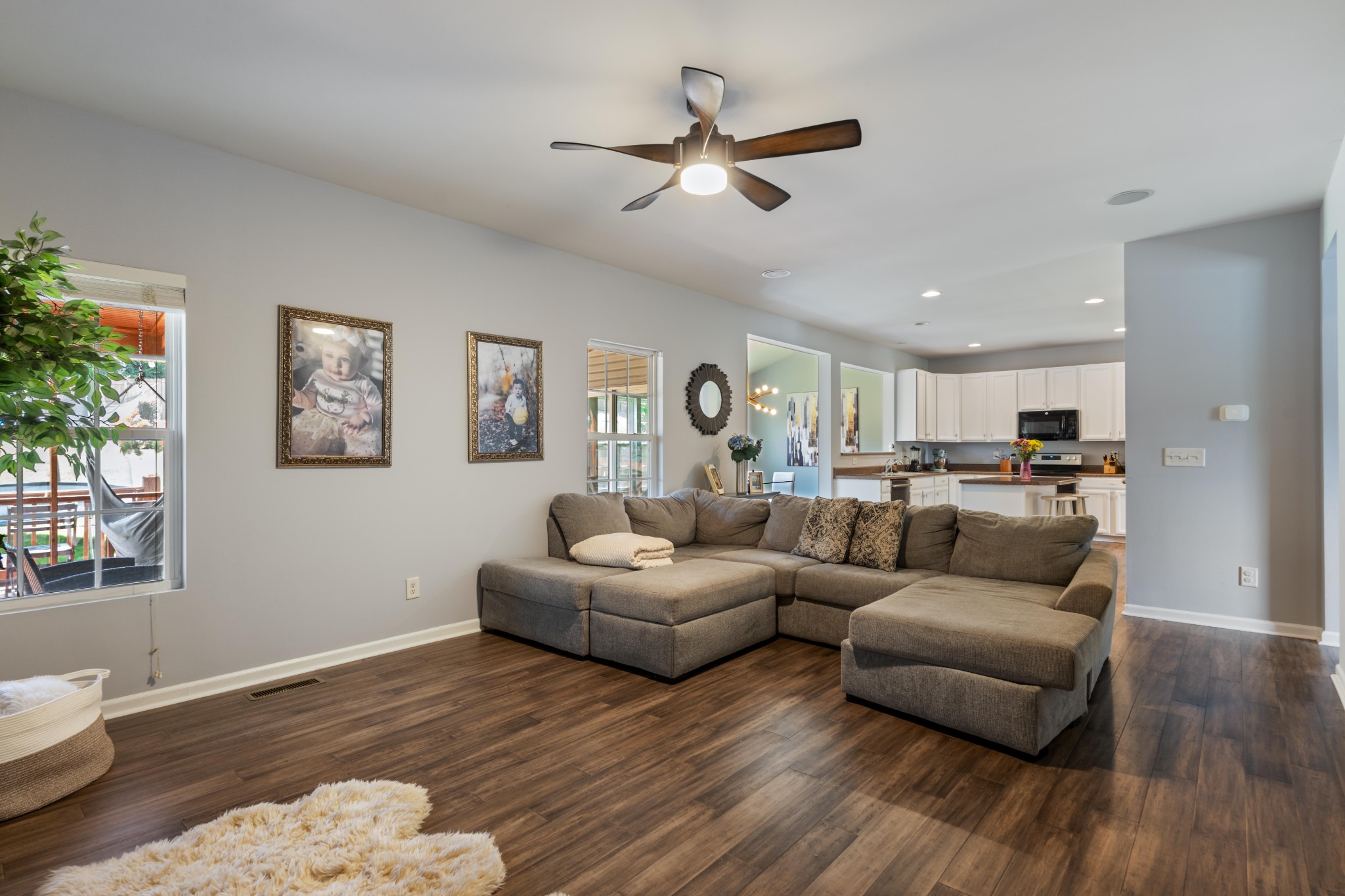 636 Wolfeboro Ln