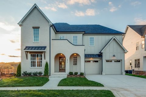 Photo of 4013 Kathie Dr, Thompsons Station, TN 37179 (MLS # 2904743)