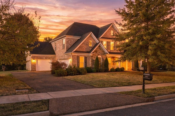 132 MULBERRY GRV, GALLATIN, TN 37066 - Image c8d92302ab40f48f0ea80f191b4fcd1e/4000435037