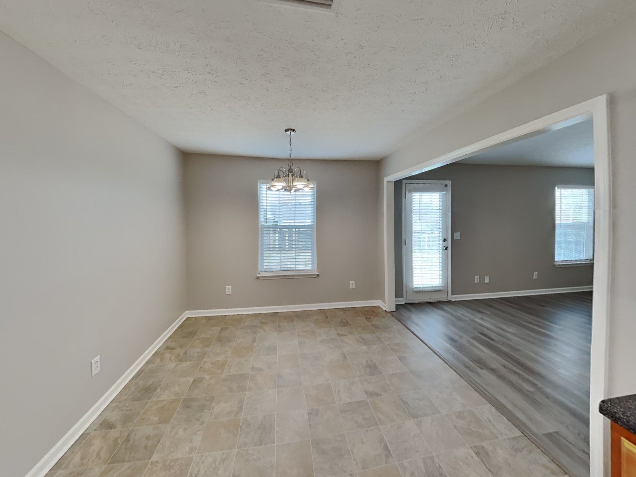 1811 Packard Ct