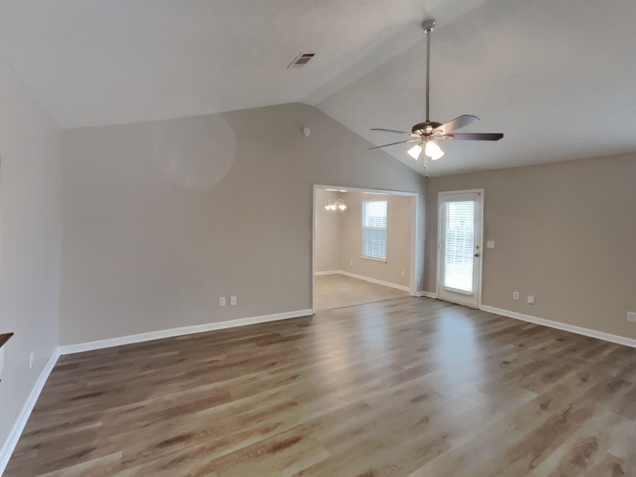 1811 Packard Ct