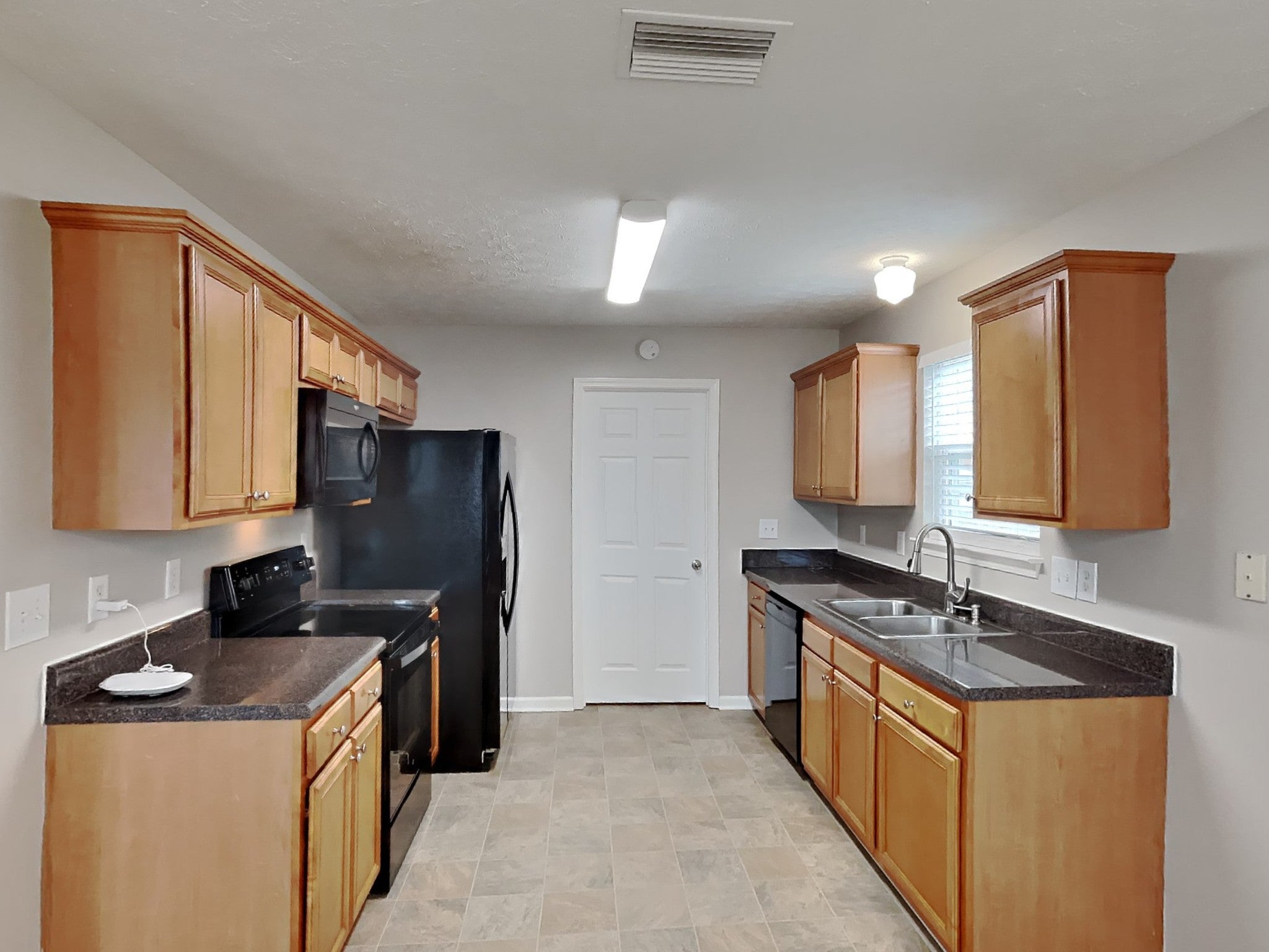 1811 Packard Ct