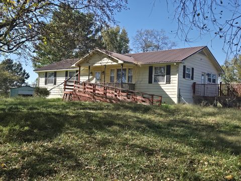7569 Greenwood Rd Cross Plains TN 37049