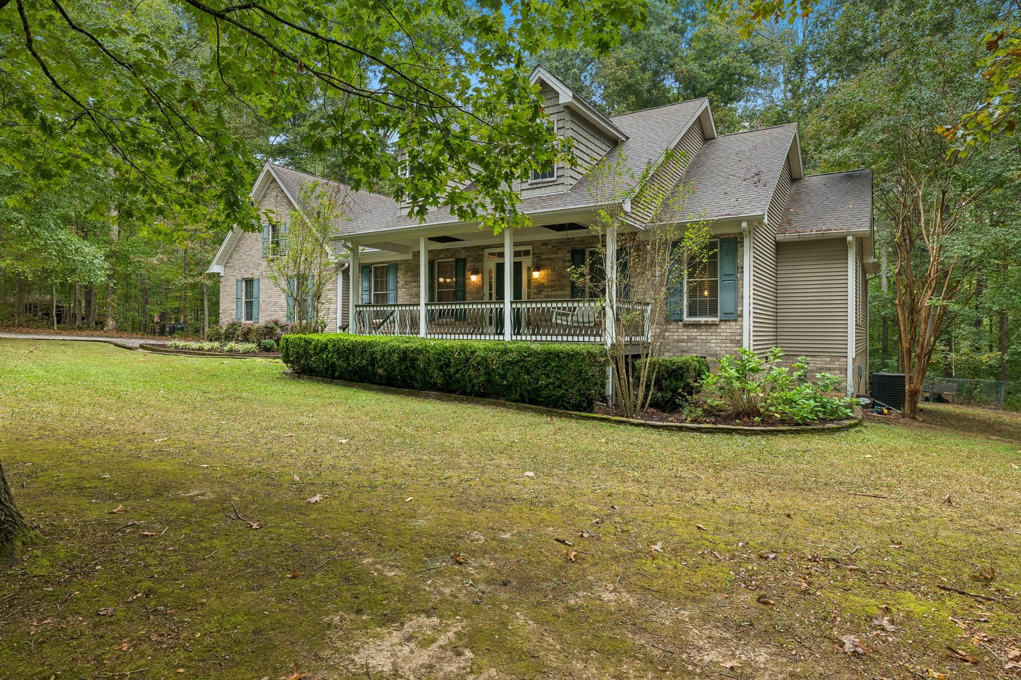 1003 Goldfinch Ct