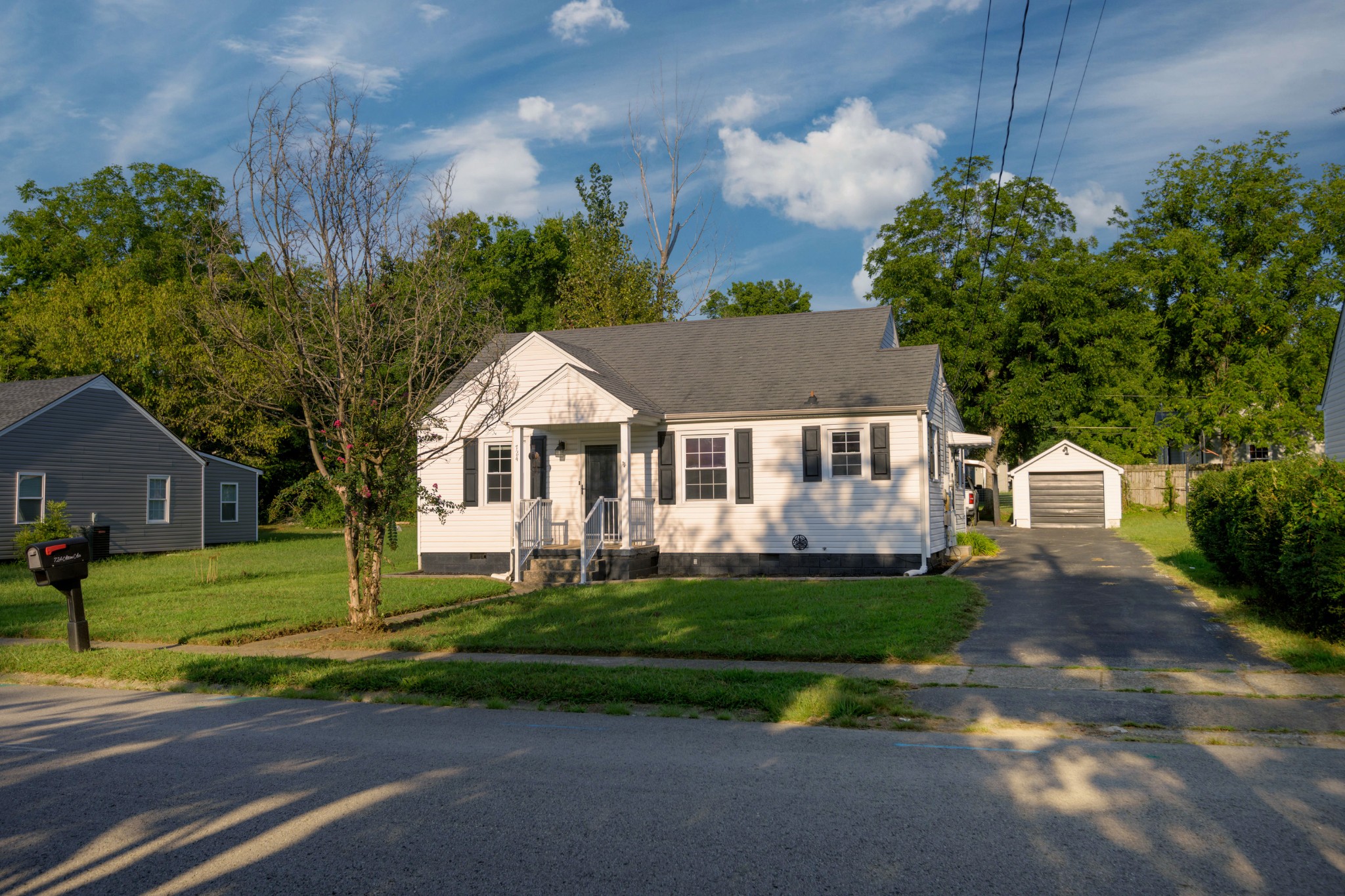 724 Alton Ave