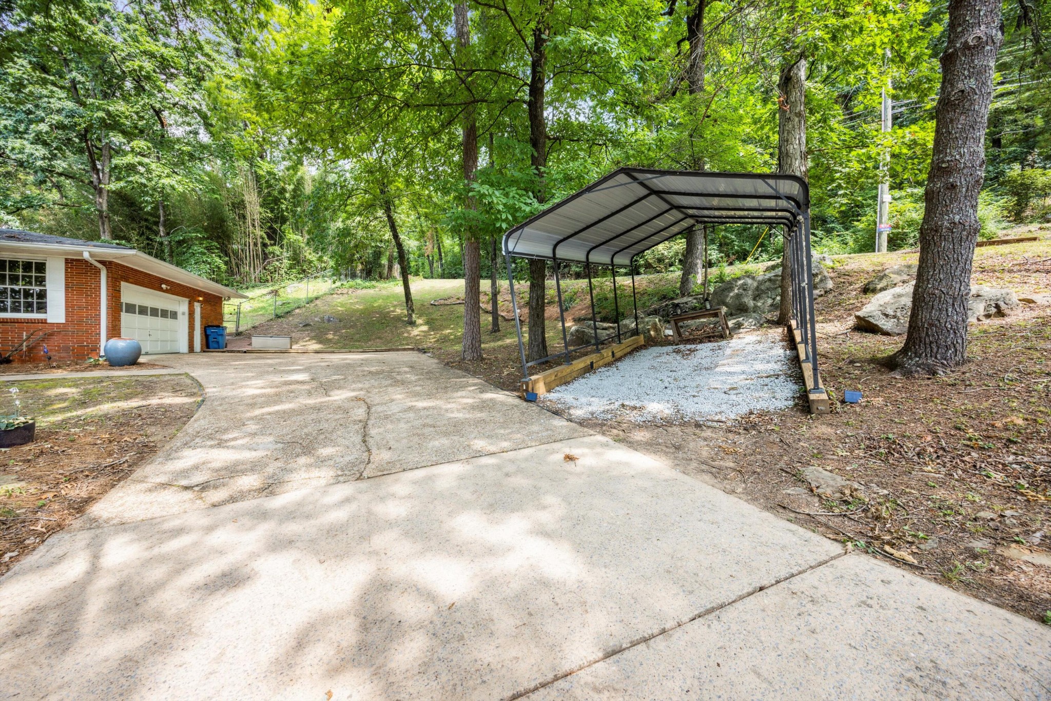 1059 Balmoral Drive