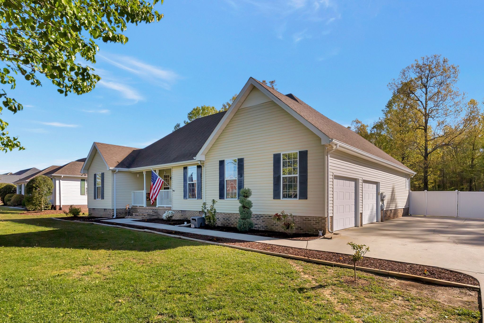 125 Linda Ln
