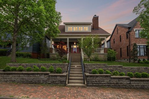 928 Russell St Nashville TN 37206