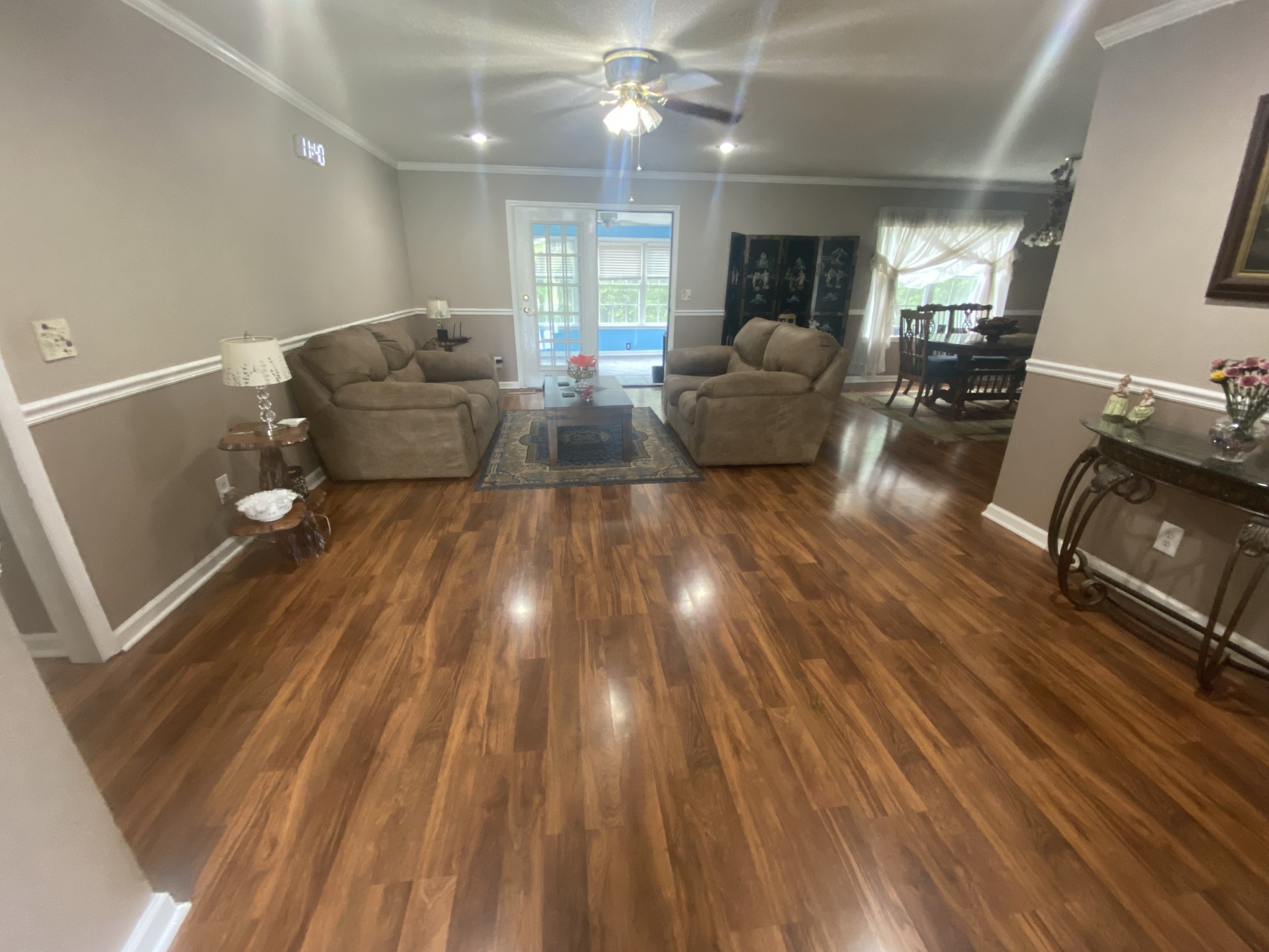 114 Dorman Dr