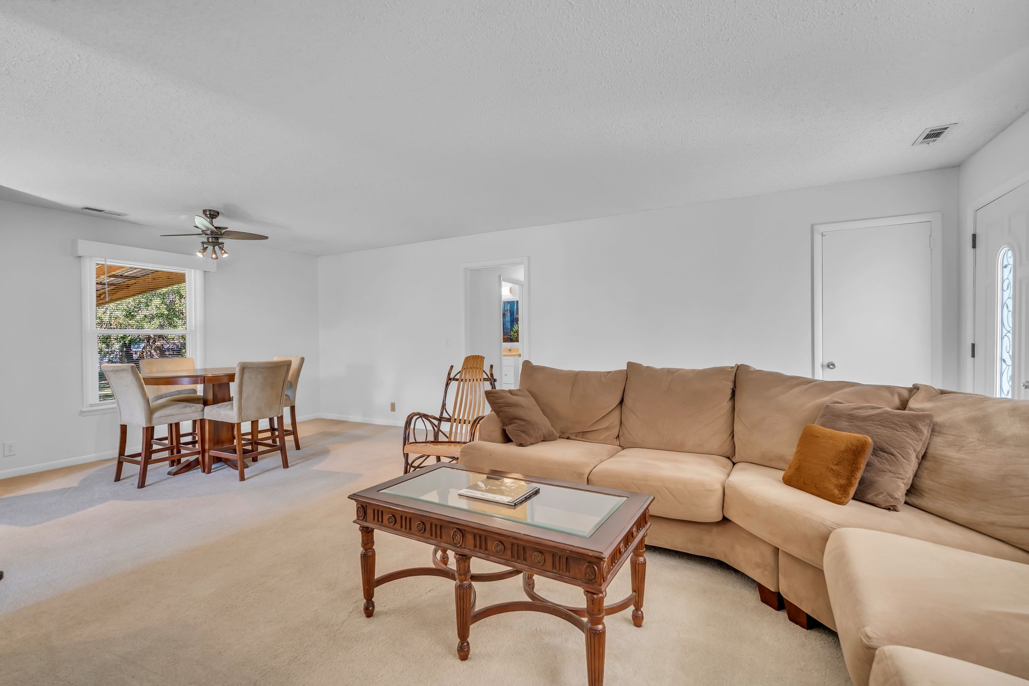 3811 Acorn Ave