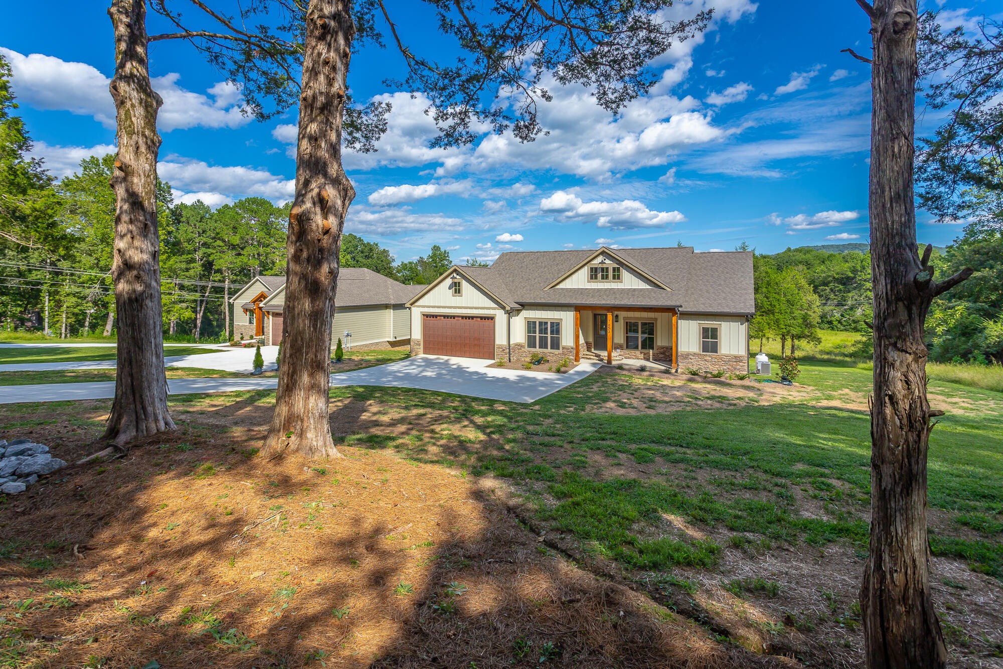 7653 Grasshopper Road
