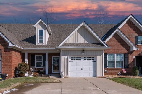 217 Hillcrest Drive Clarksville TN 37043