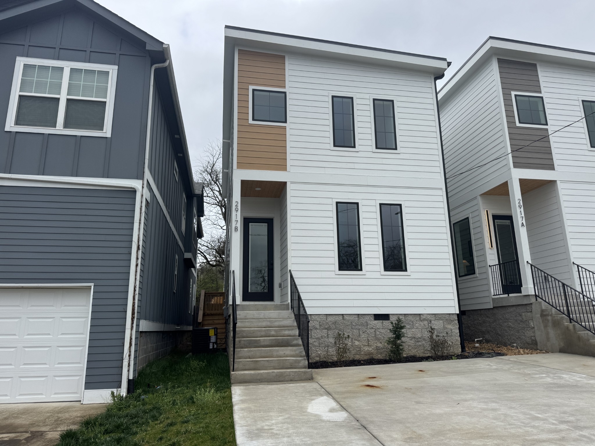 2917B Morningside Dr