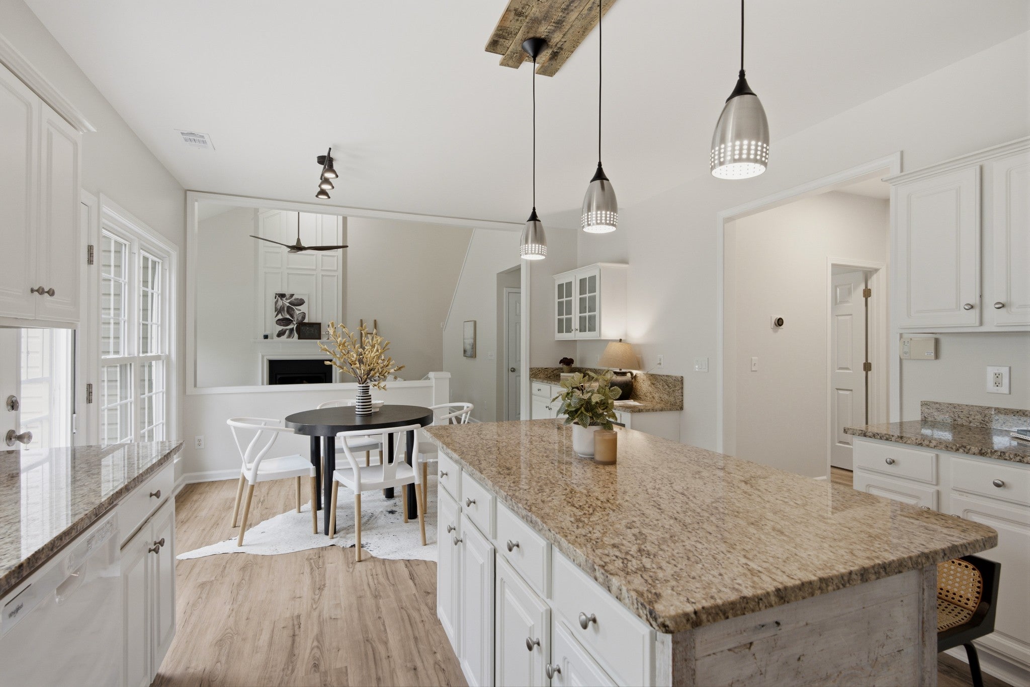 5516 Nevil Pt