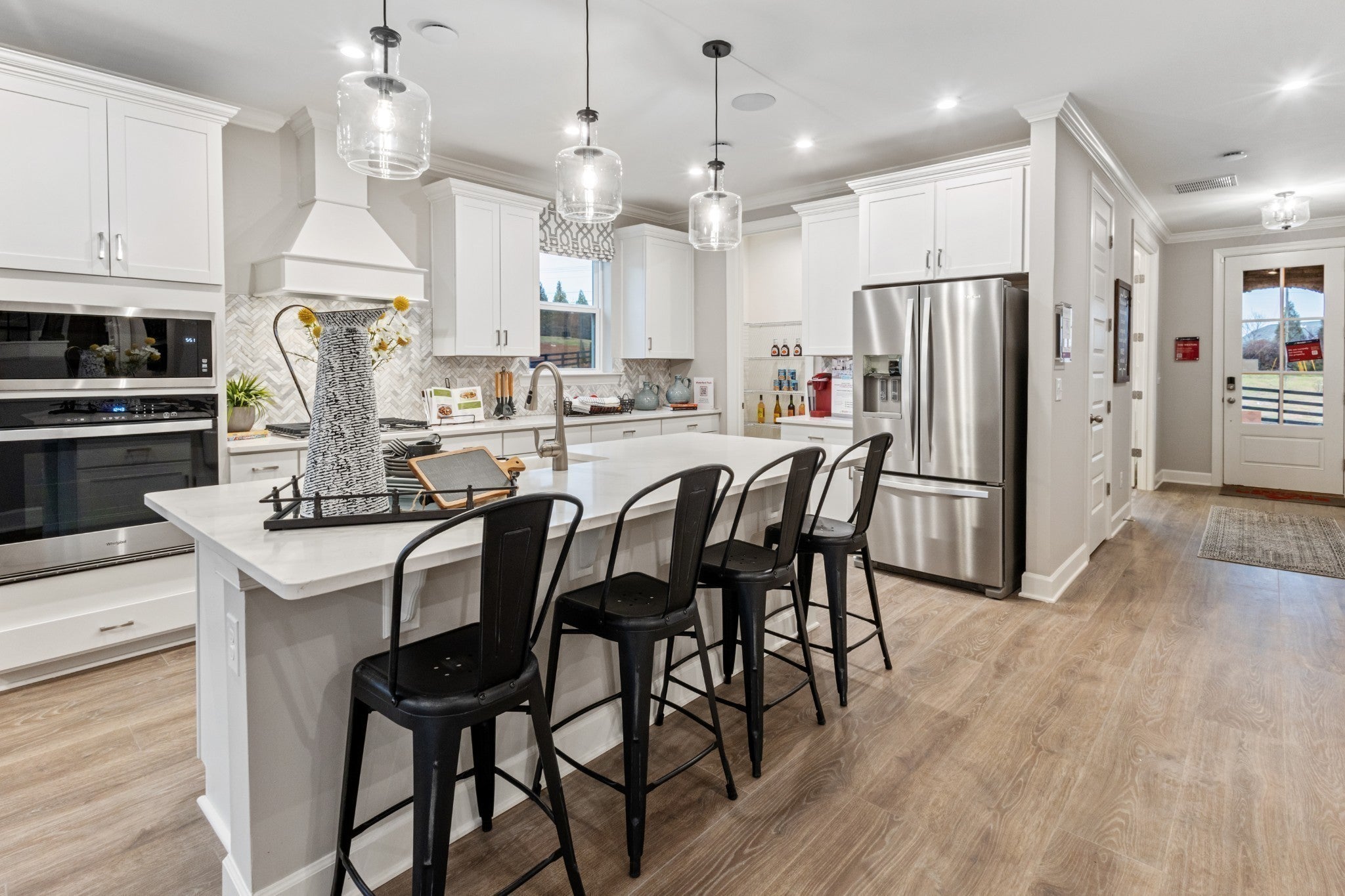 3435 Pasture View Way