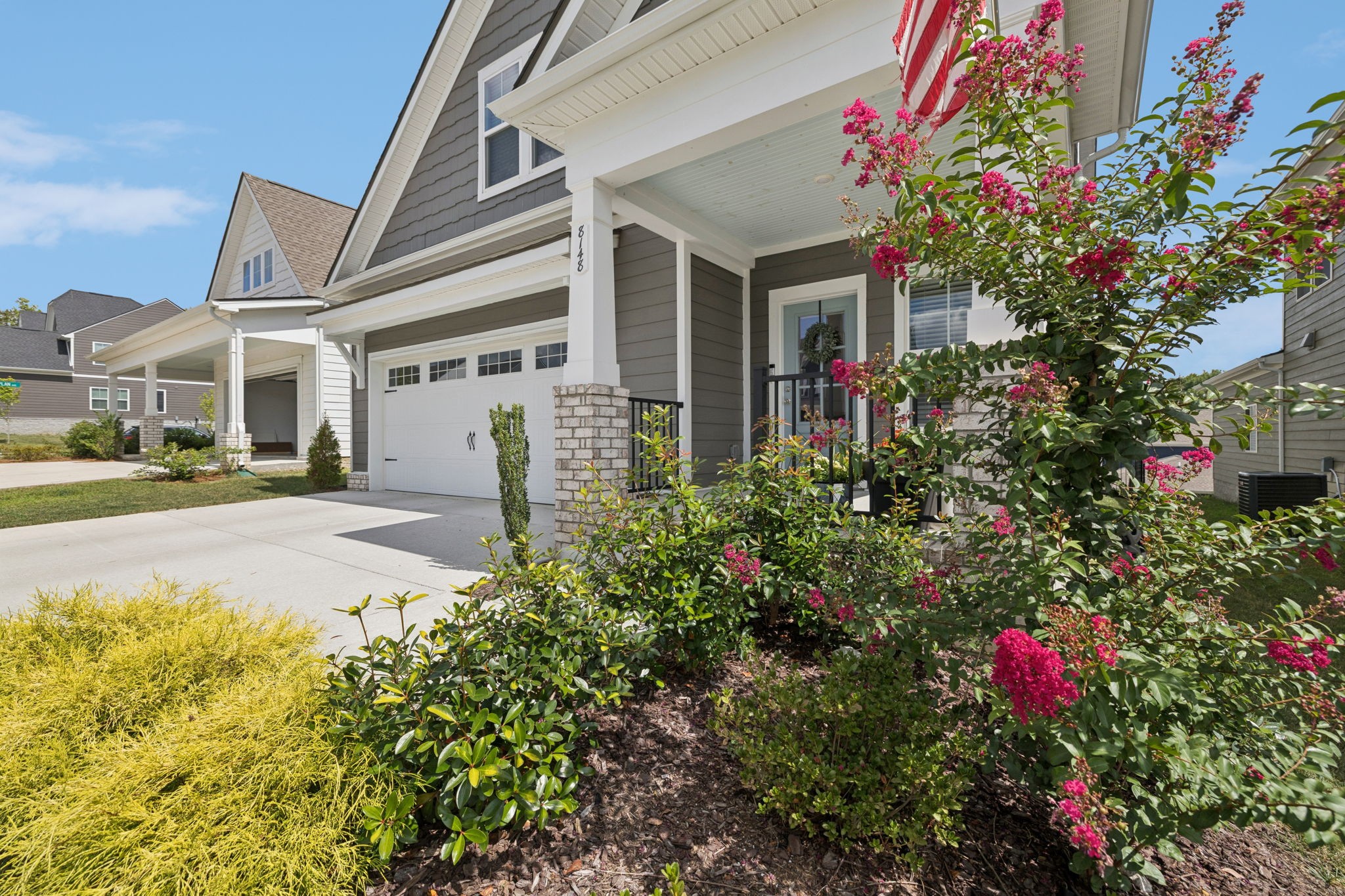 8148 Warbler Way