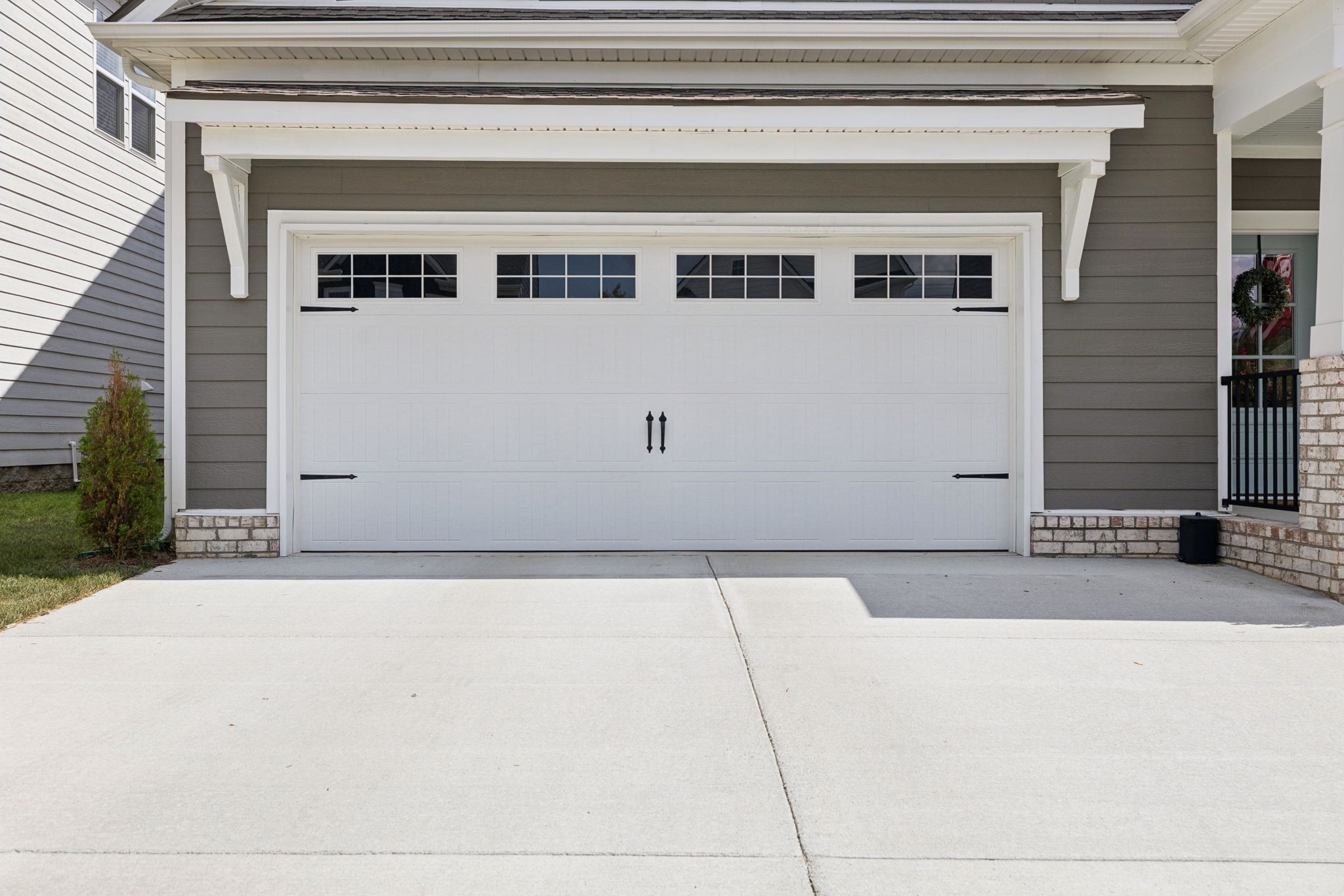 8148 Warbler Way