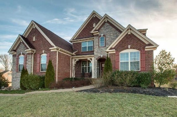 1602 NEWSTEAD TER, BRENTWOOD, TN 37027 - Image c952ff14c8bdcdc06f0a23f8ffe0ae3e/2689130344