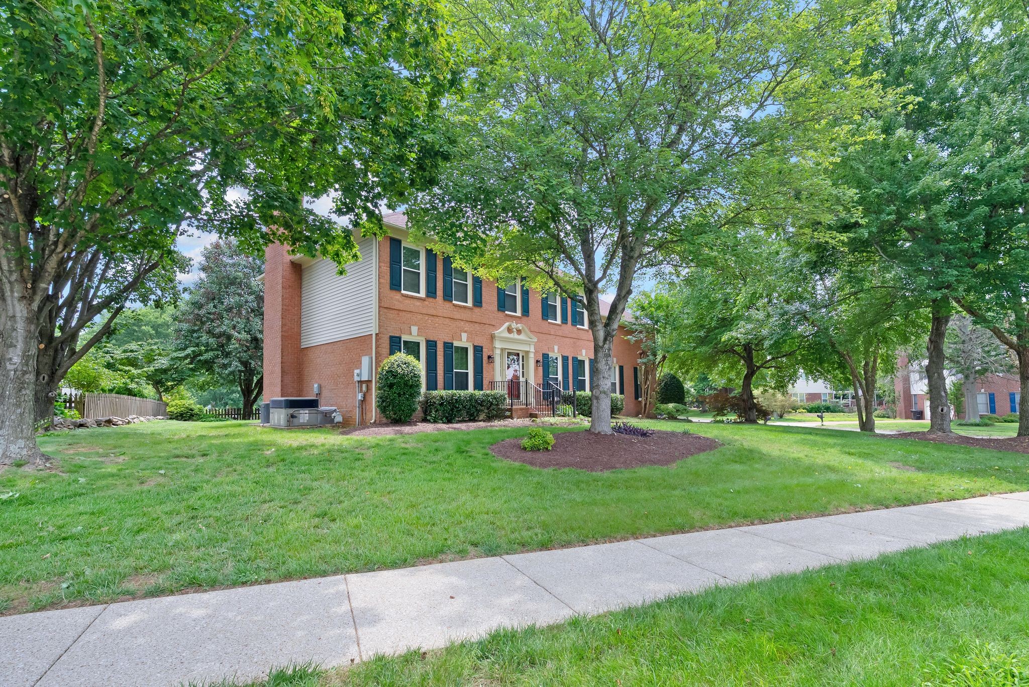 510 Sharpe Dr