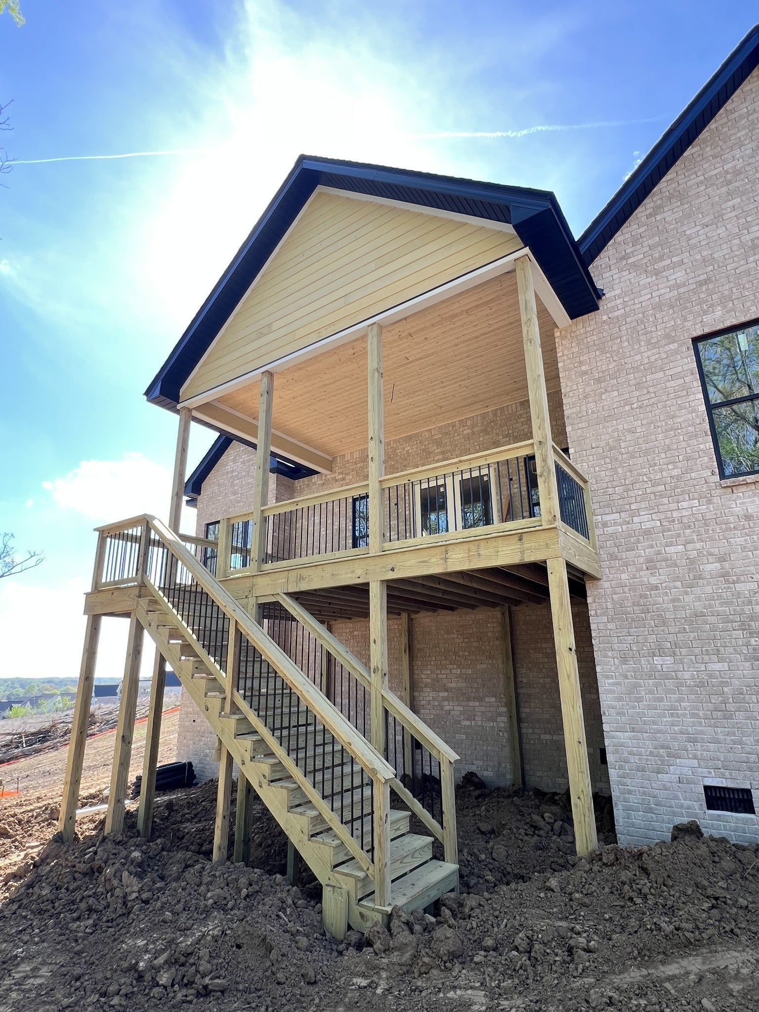4007 Mandrake Pl