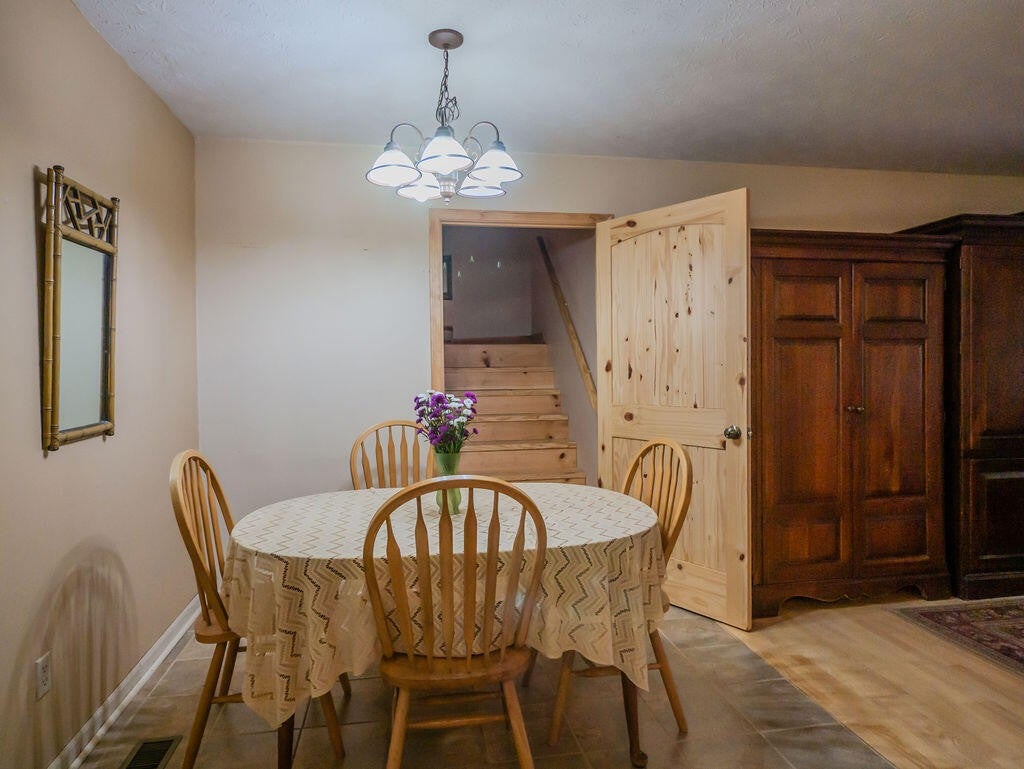 275 Spring Creek Road