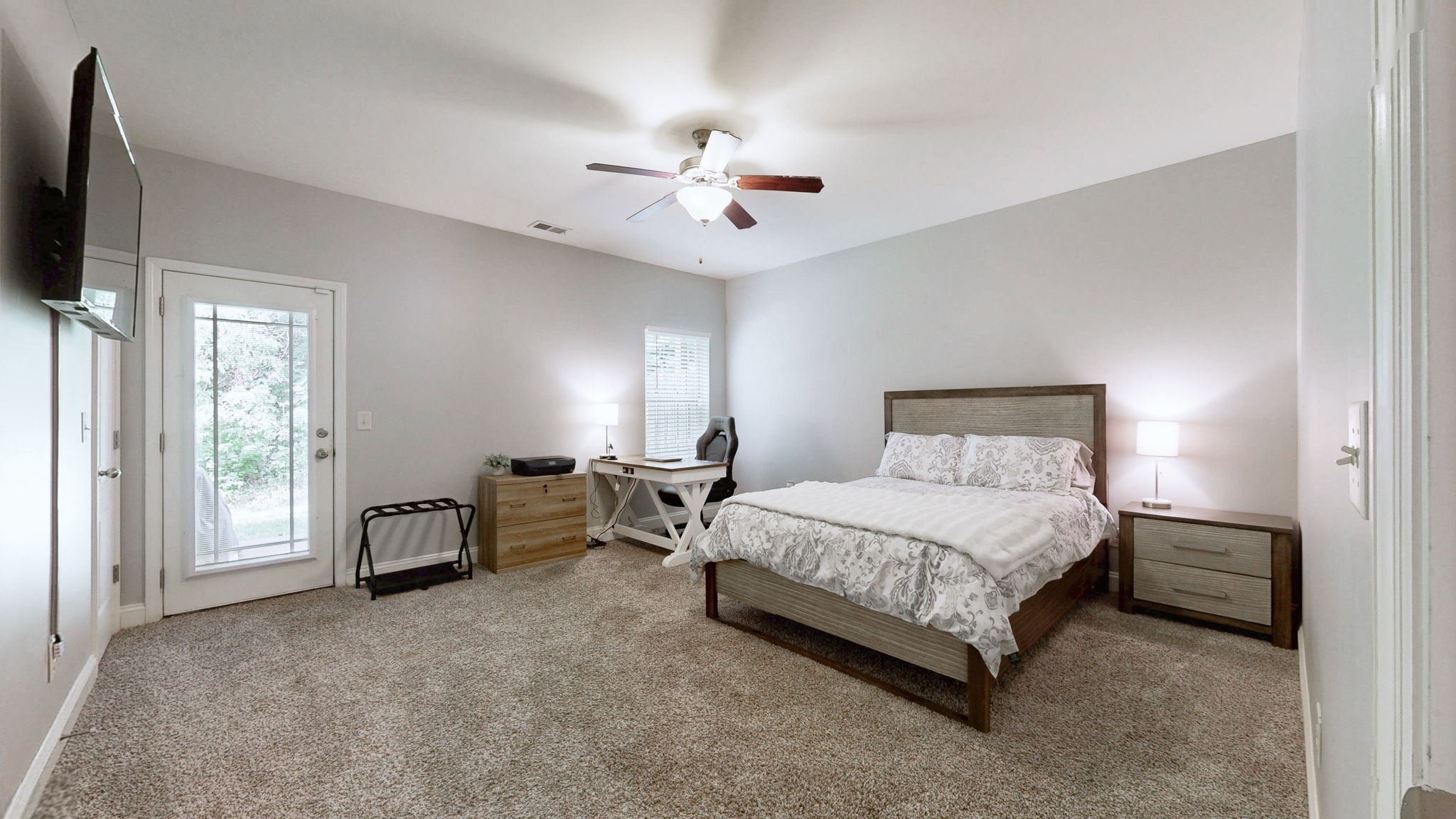 1143 Woodbury Falls Ct