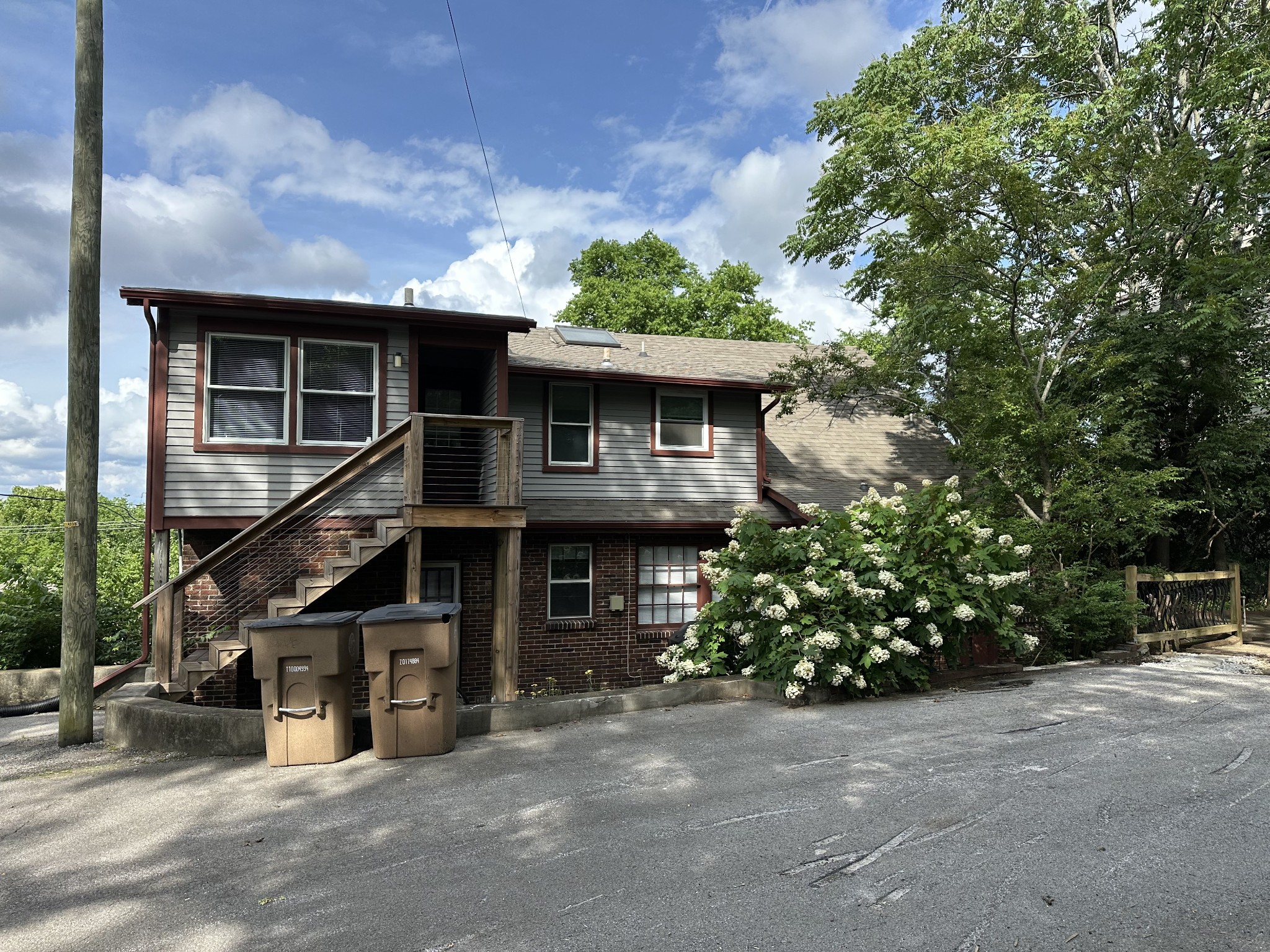 3201 Orleans Dr