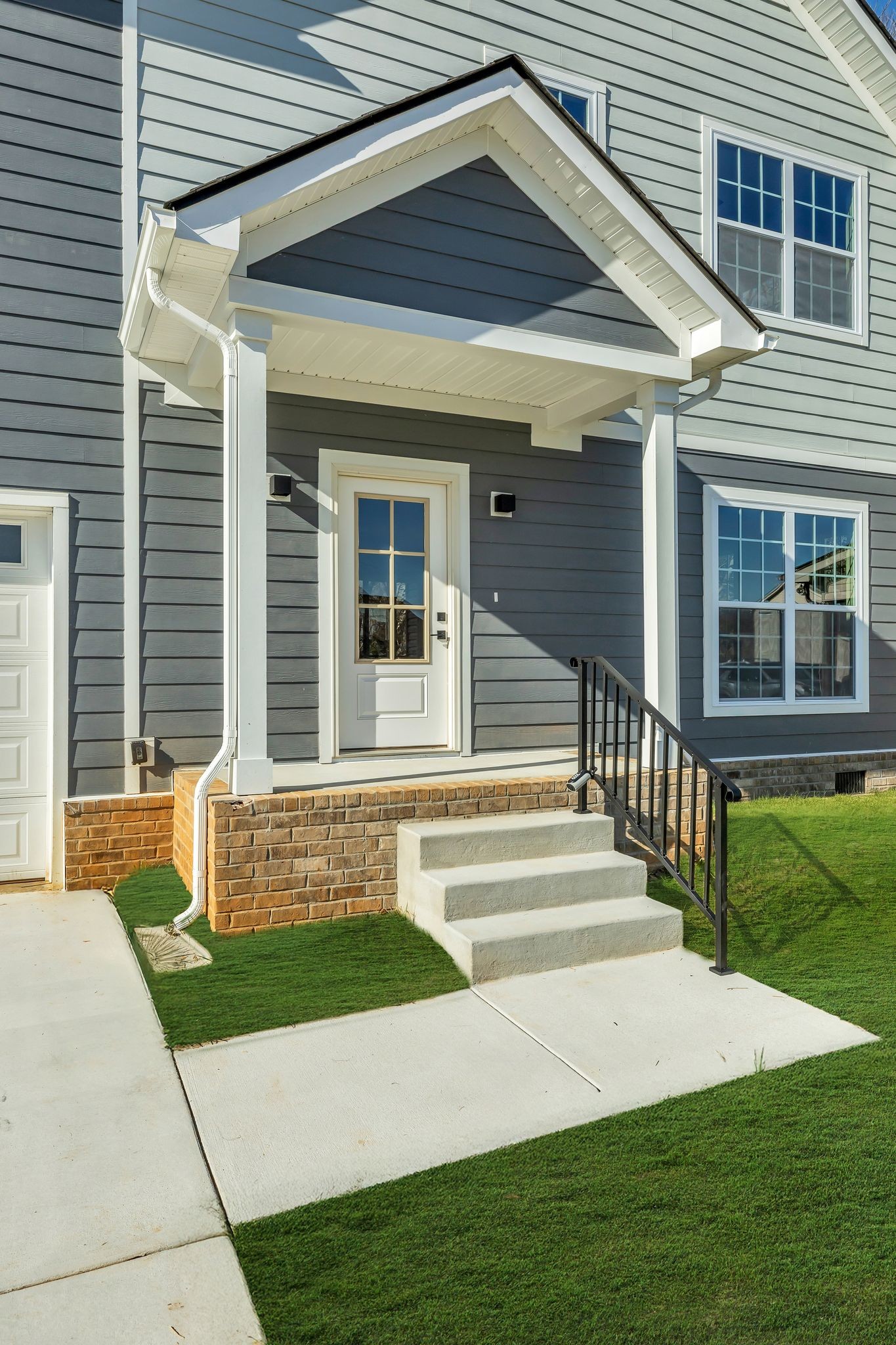 2922 Painted Pony Dr