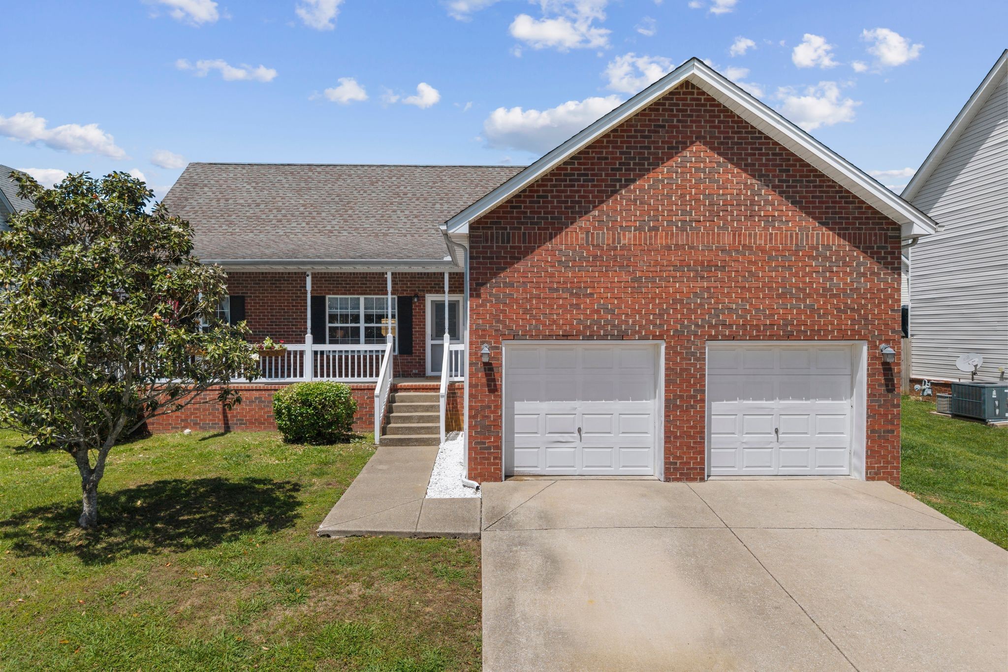 1405 Carmack Ln