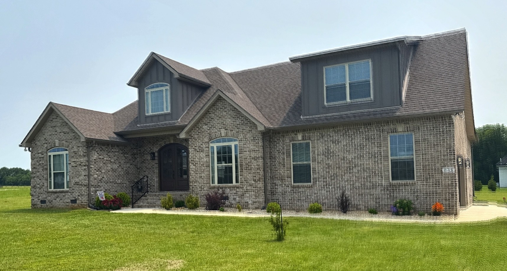 834 Longview Rd