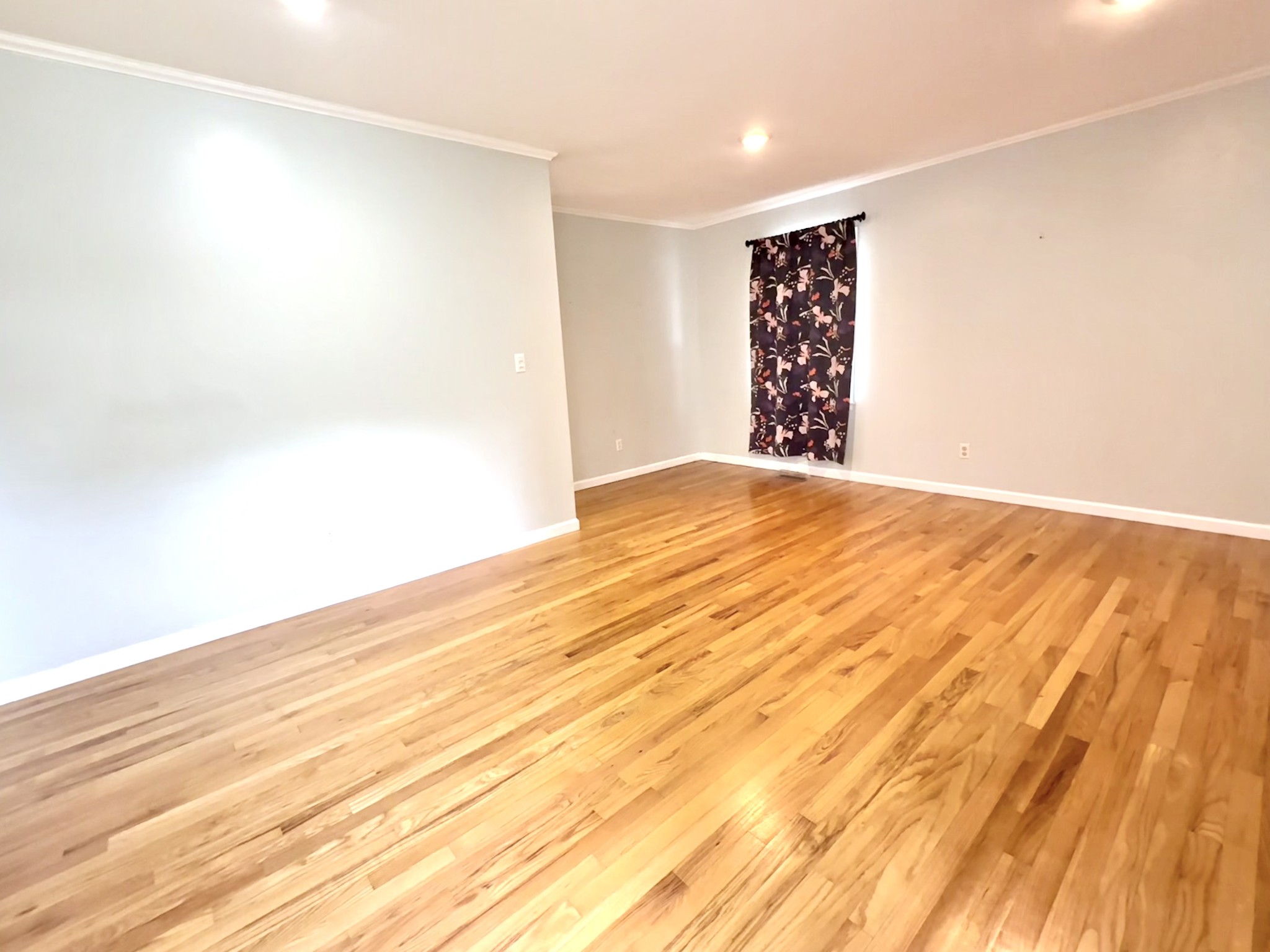 3818 Nassau Cir