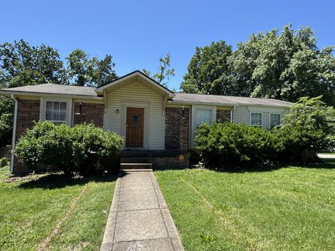 301 Ocala Cir Nashville TN 37211