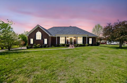2102 Donna Kaye Ct Mount Juliet TN 37122