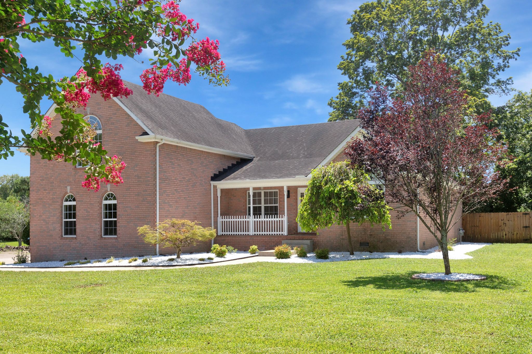 112 Lakewood Cir