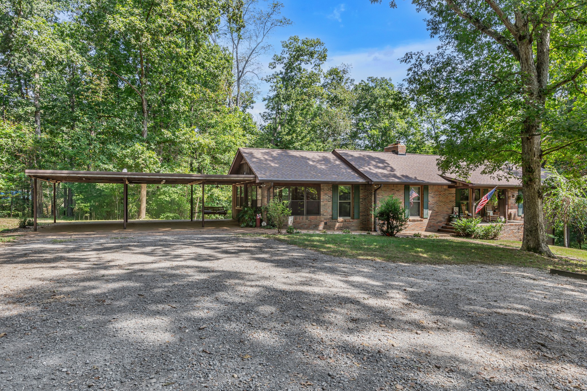 1819 East Haleys Creek Road