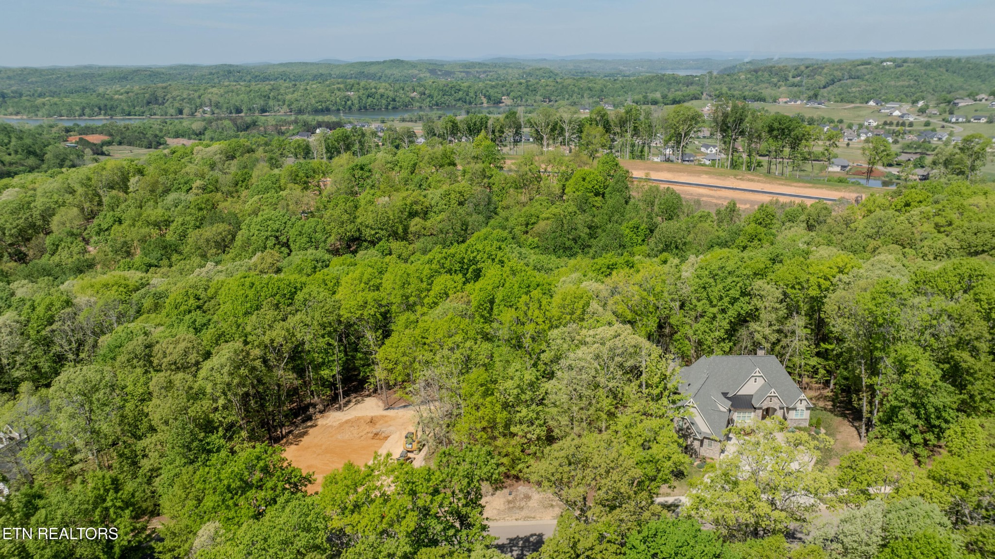 2085 Old Dogwood Tr