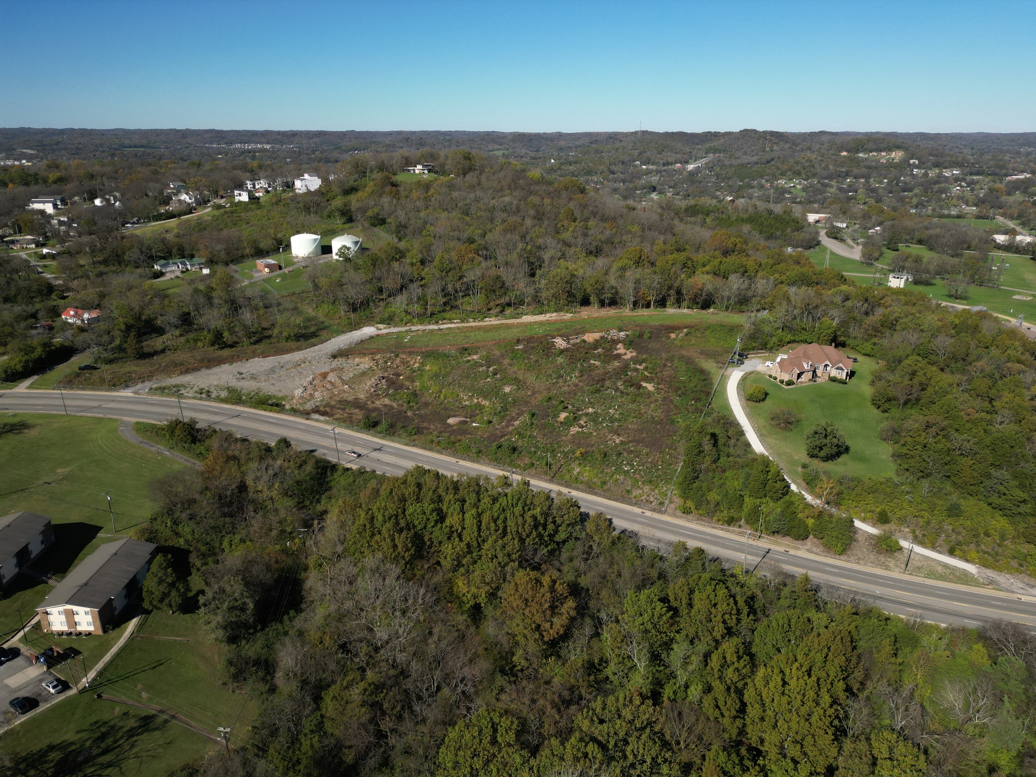 2433 Buena Vista Pike
