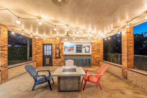 2205 Crestline Dr Nashville TN 37214