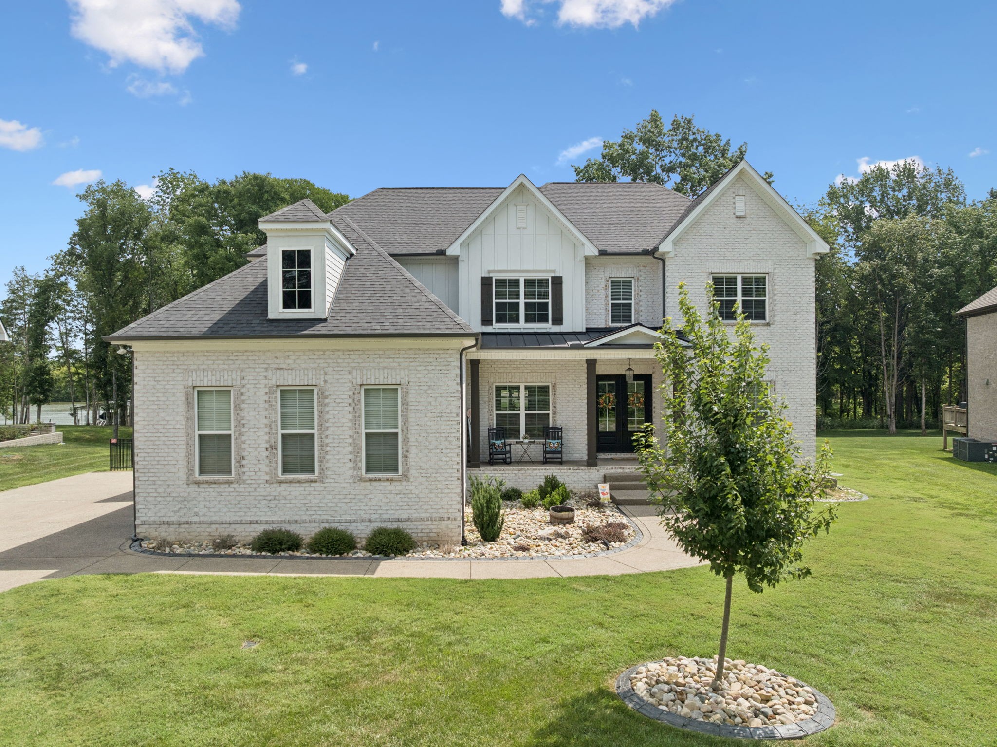146 Watermill Ln