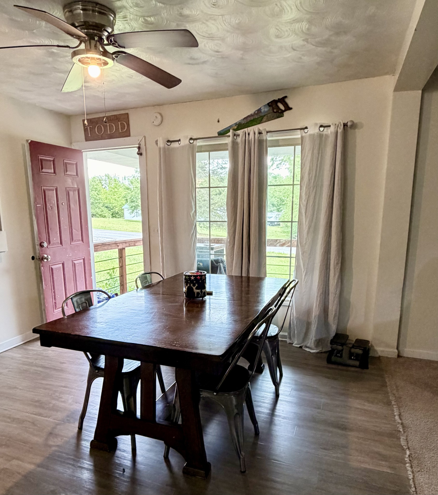 420 Calvert Ridge Rd